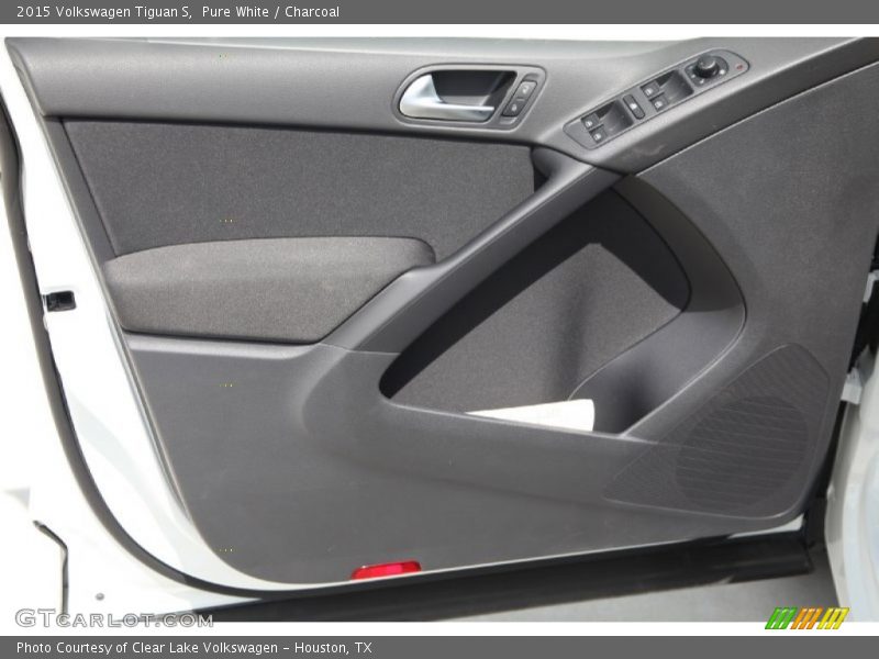 Pure White / Charcoal 2015 Volkswagen Tiguan S
