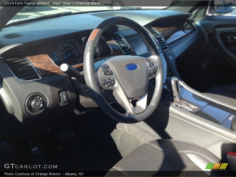 Ingot Silver / Charcoal Black 2014 Ford Taurus Limited