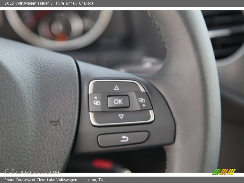 Pure White / Charcoal 2015 Volkswagen Tiguan S