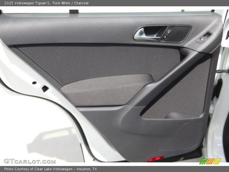 Pure White / Charcoal 2015 Volkswagen Tiguan S