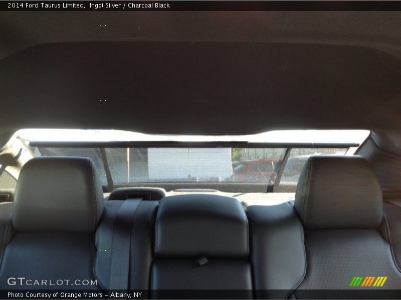 Ingot Silver / Charcoal Black 2014 Ford Taurus Limited