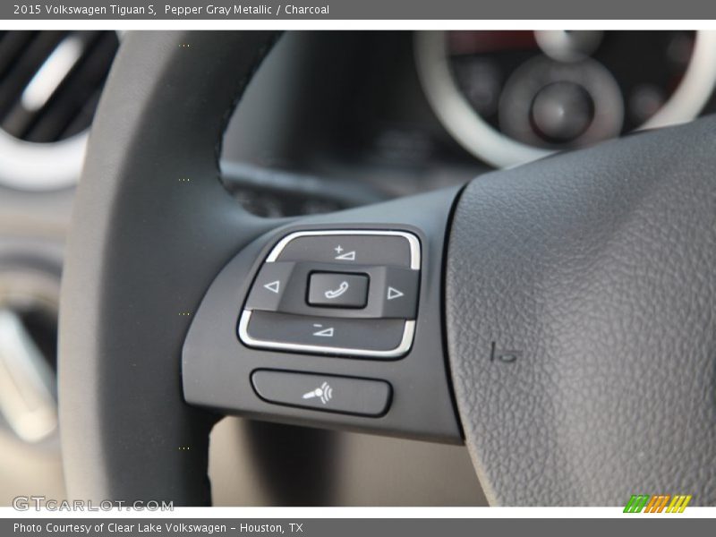 Pepper Gray Metallic / Charcoal 2015 Volkswagen Tiguan S