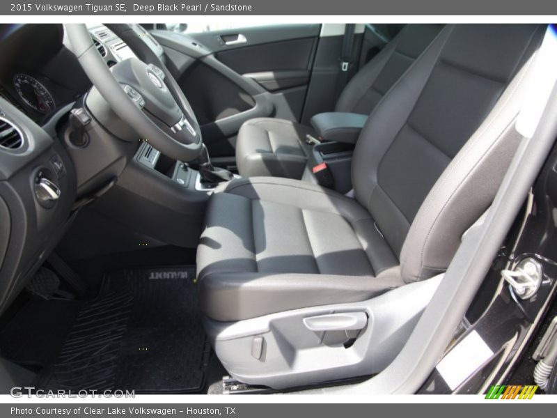 Deep Black Pearl / Sandstone 2015 Volkswagen Tiguan SE