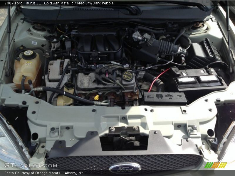 Gold Ash Metallic / Medium/Dark Pebble 2007 Ford Taurus SE