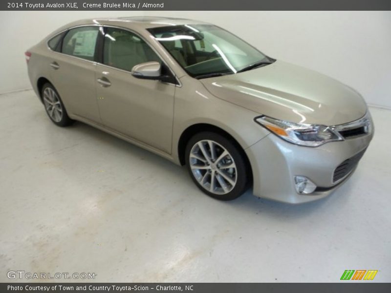 Creme Brulee Mica / Almond 2014 Toyota Avalon XLE