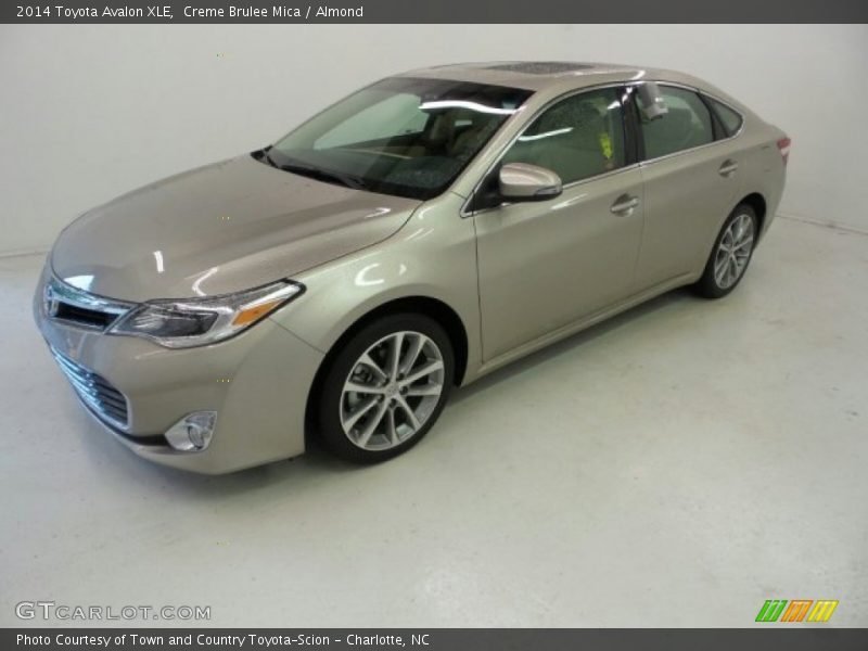 Creme Brulee Mica / Almond 2014 Toyota Avalon XLE