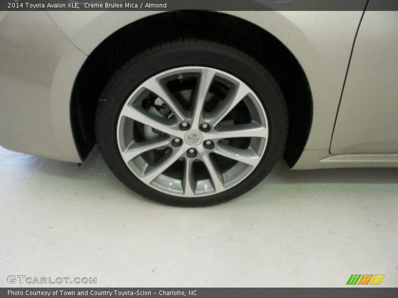 Creme Brulee Mica / Almond 2014 Toyota Avalon XLE