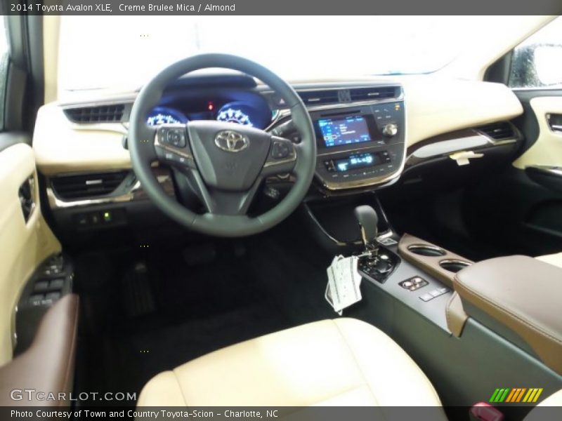Creme Brulee Mica / Almond 2014 Toyota Avalon XLE
