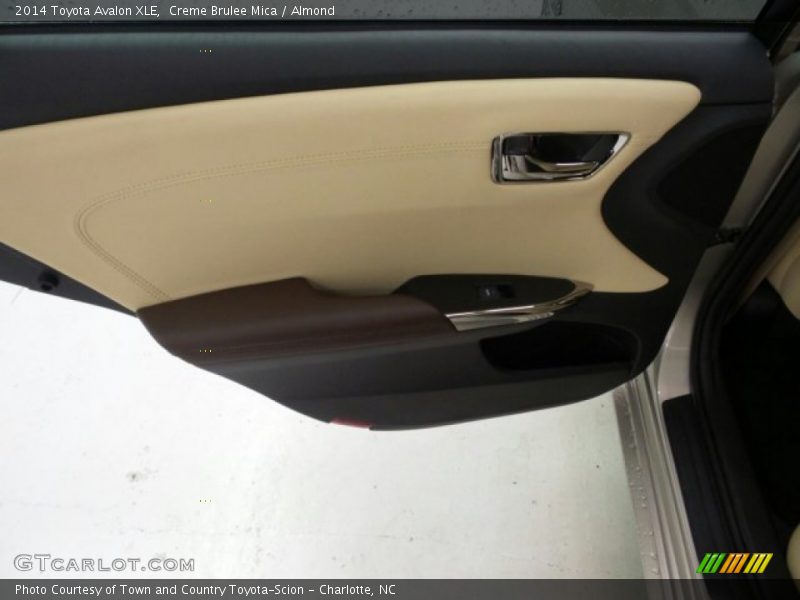 Creme Brulee Mica / Almond 2014 Toyota Avalon XLE