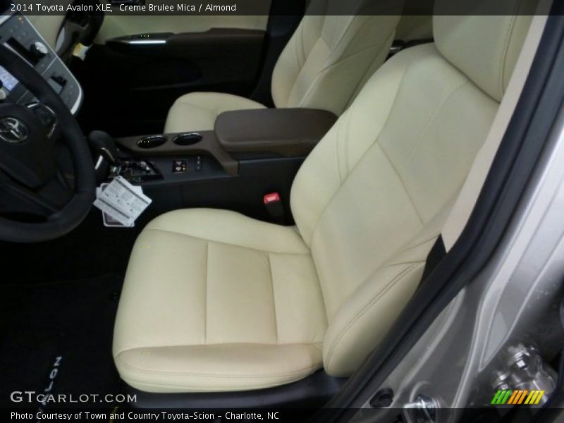 Creme Brulee Mica / Almond 2014 Toyota Avalon XLE