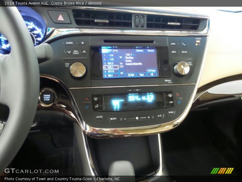Creme Brulee Mica / Almond 2014 Toyota Avalon XLE
