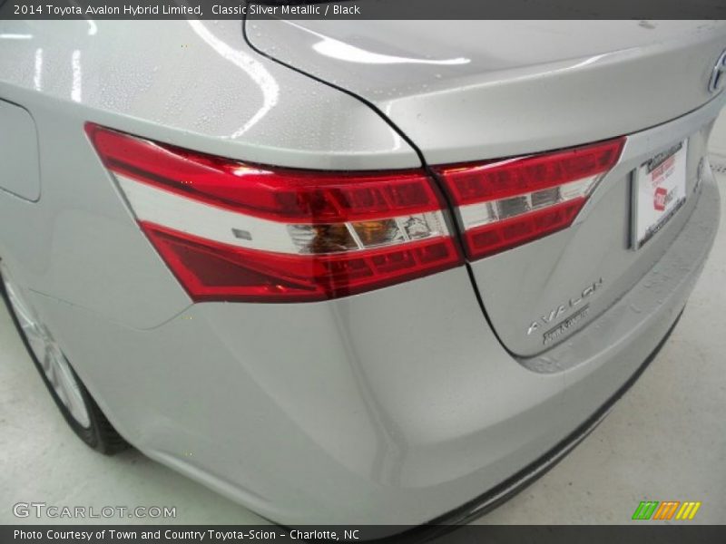 Classic Silver Metallic / Black 2014 Toyota Avalon Hybrid Limited