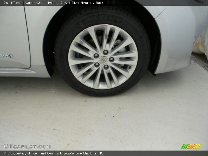 Classic Silver Metallic / Black 2014 Toyota Avalon Hybrid Limited