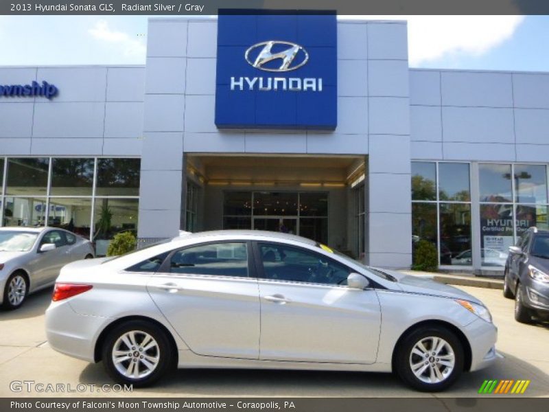 Radiant Silver / Gray 2013 Hyundai Sonata GLS