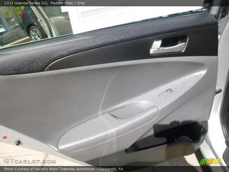 Radiant Silver / Gray 2013 Hyundai Sonata GLS