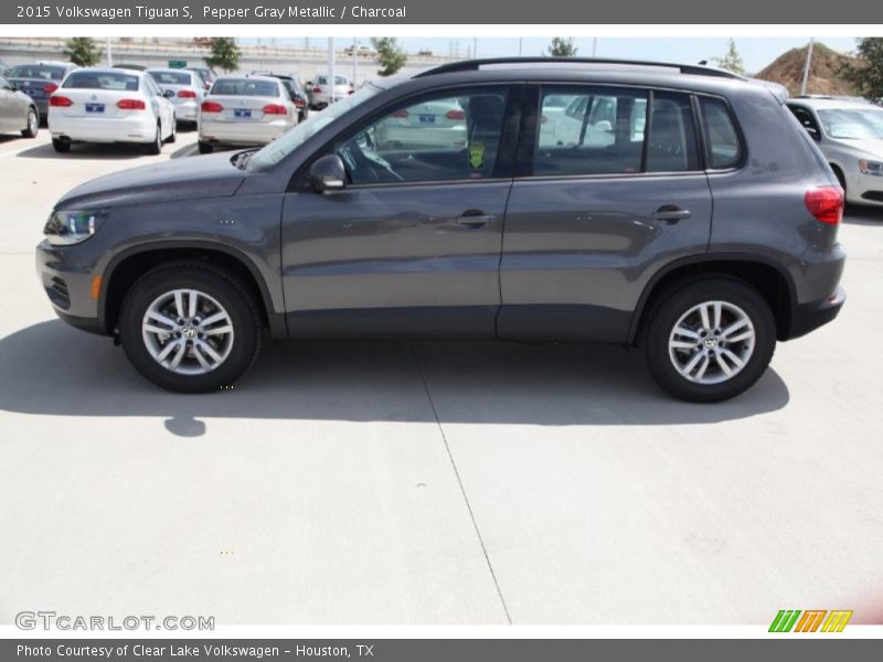 Pepper Gray Metallic / Charcoal 2015 Volkswagen Tiguan S