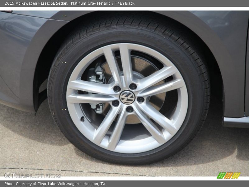 Platinum Gray Metallic / Titan Black 2015 Volkswagen Passat SE Sedan