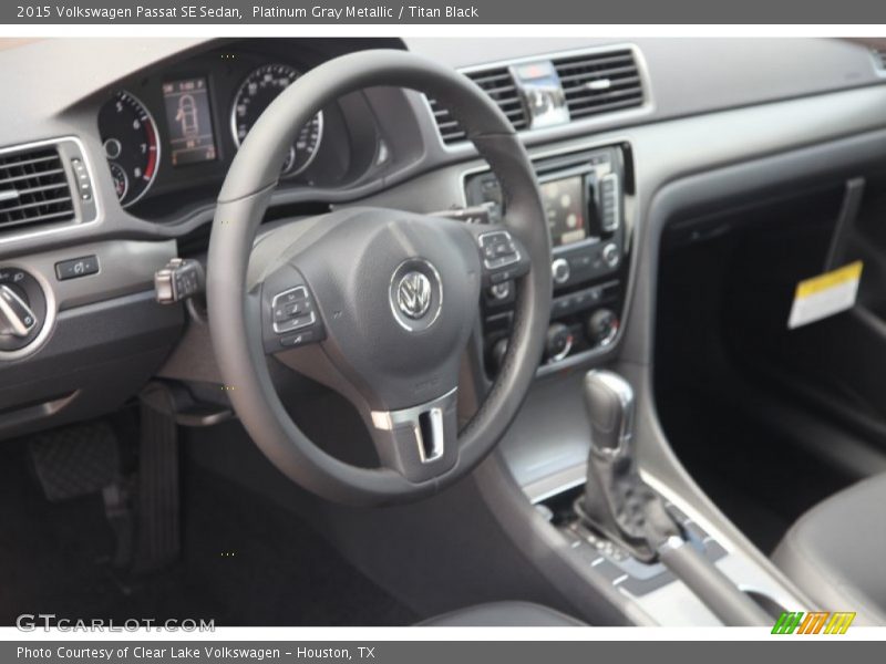 Platinum Gray Metallic / Titan Black 2015 Volkswagen Passat SE Sedan