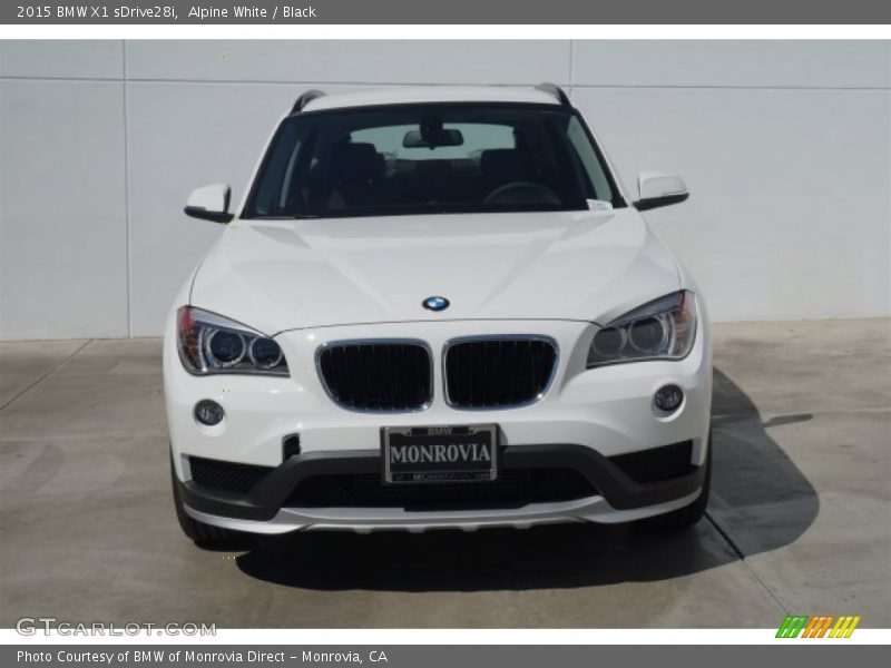 Alpine White / Black 2015 BMW X1 sDrive28i
