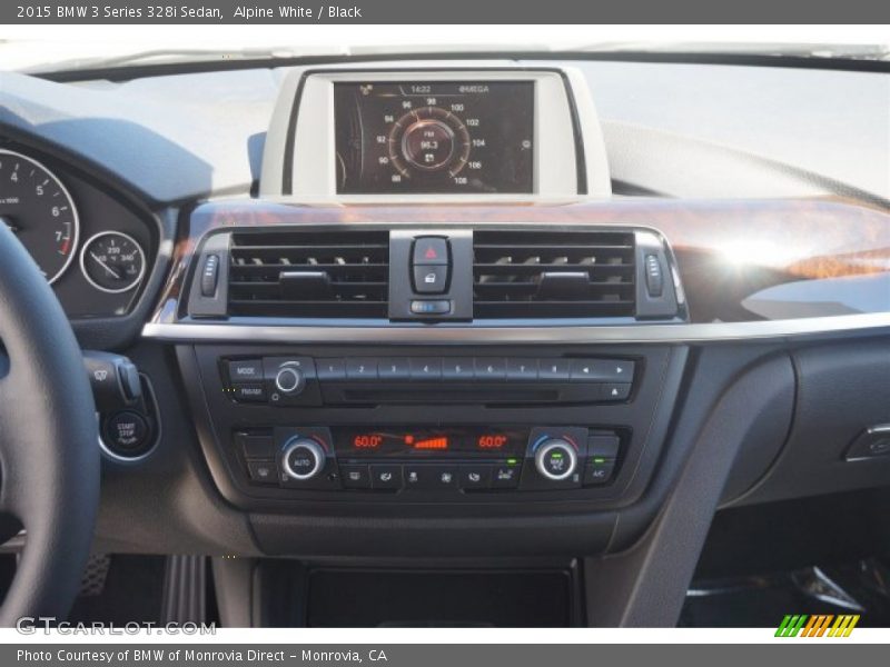Alpine White / Black 2015 BMW 3 Series 328i Sedan