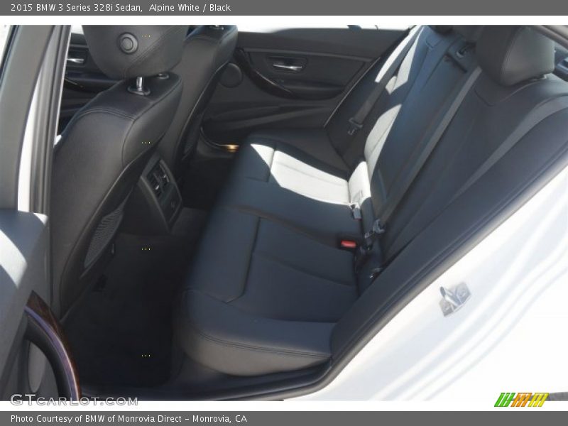 Alpine White / Black 2015 BMW 3 Series 328i Sedan