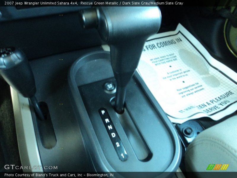 Rescue Green Metallic / Dark Slate Gray/Medium Slate Gray 2007 Jeep Wrangler Unlimited Sahara 4x4