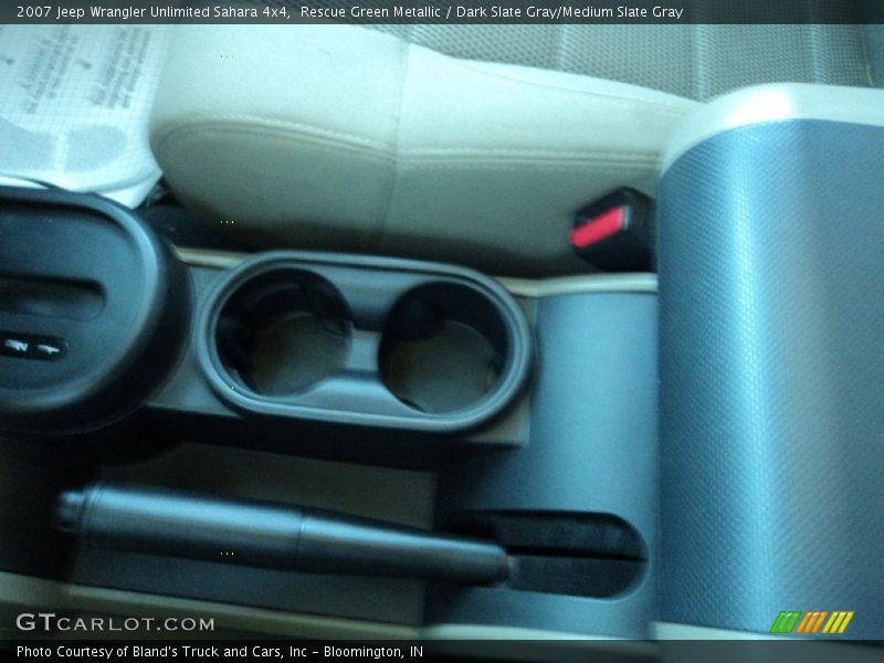 Rescue Green Metallic / Dark Slate Gray/Medium Slate Gray 2007 Jeep Wrangler Unlimited Sahara 4x4