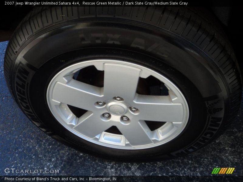 Rescue Green Metallic / Dark Slate Gray/Medium Slate Gray 2007 Jeep Wrangler Unlimited Sahara 4x4