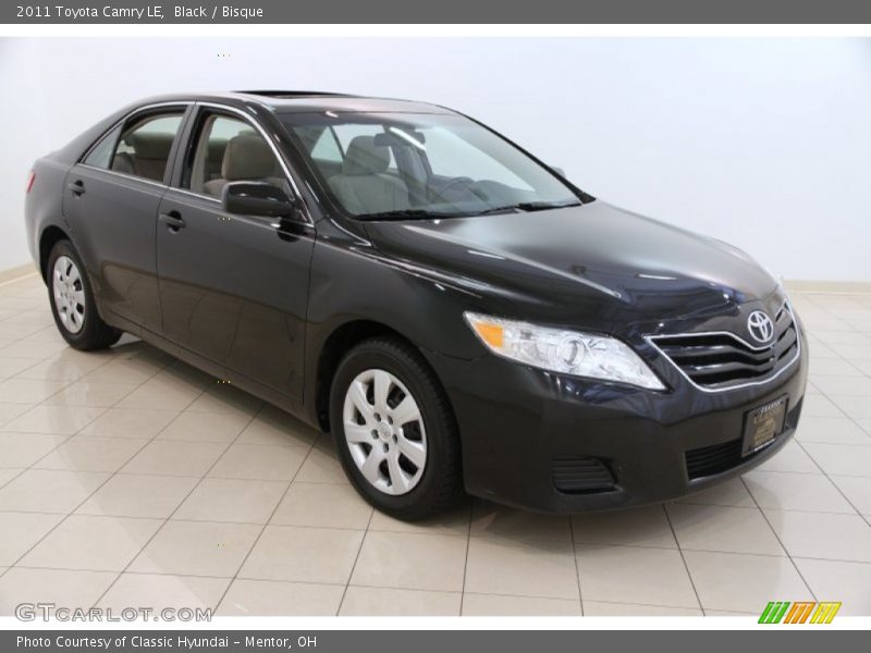 Black / Bisque 2011 Toyota Camry LE