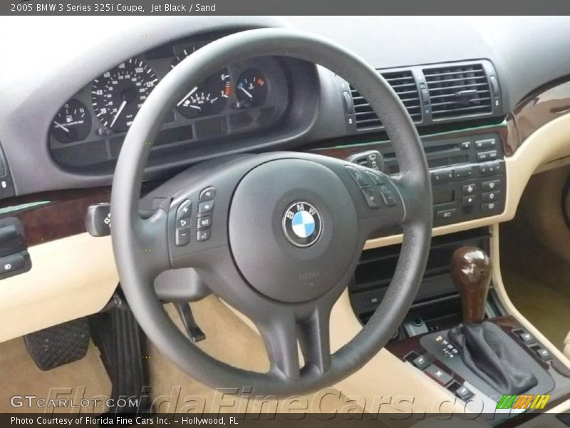 Jet Black / Sand 2005 BMW 3 Series 325i Coupe