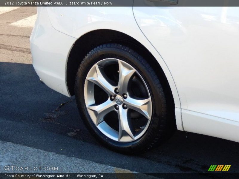 Blizzard White Pearl / Ivory 2012 Toyota Venza Limited AWD