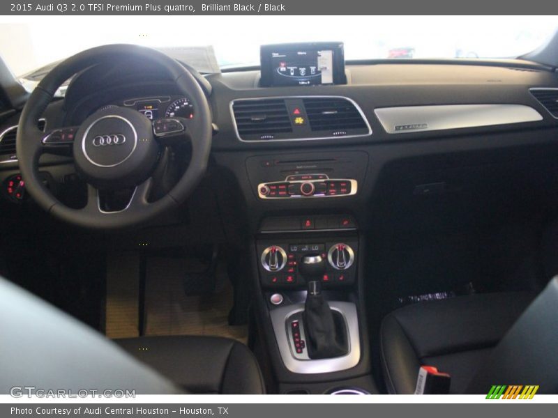 Brilliant Black / Black 2015 Audi Q3 2.0 TFSI Premium Plus quattro