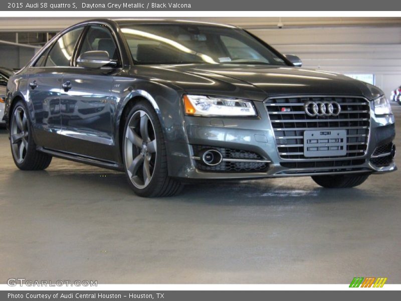 Daytona Grey Metallic / Black Valcona 2015 Audi S8 quattro S