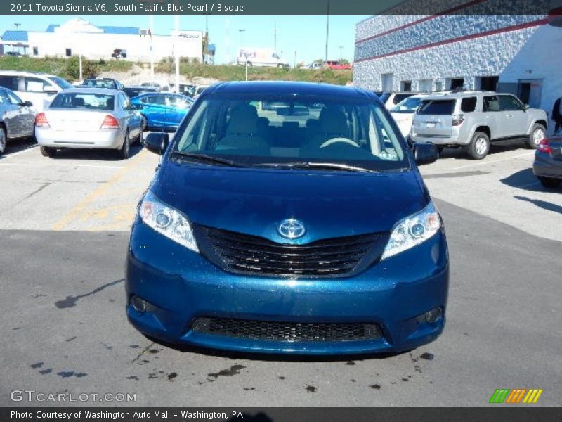 South Pacific Blue Pearl / Bisque 2011 Toyota Sienna V6