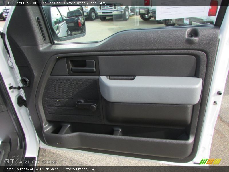 Oxford White / Steel Gray 2013 Ford F150 XLT Regular Cab