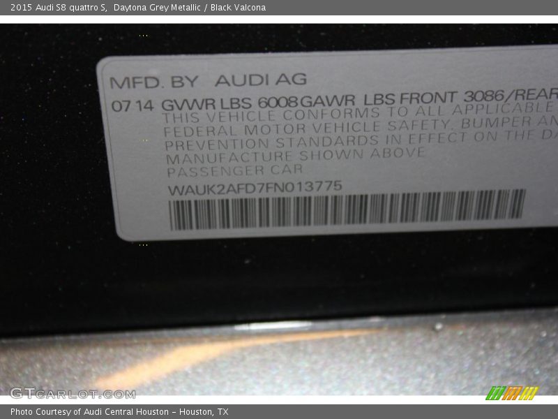 Daytona Grey Metallic / Black Valcona 2015 Audi S8 quattro S