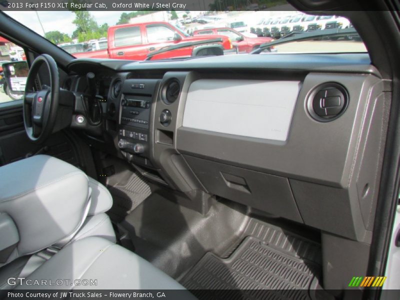 Oxford White / Steel Gray 2013 Ford F150 XLT Regular Cab