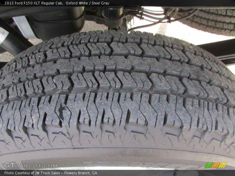 Oxford White / Steel Gray 2013 Ford F150 XLT Regular Cab