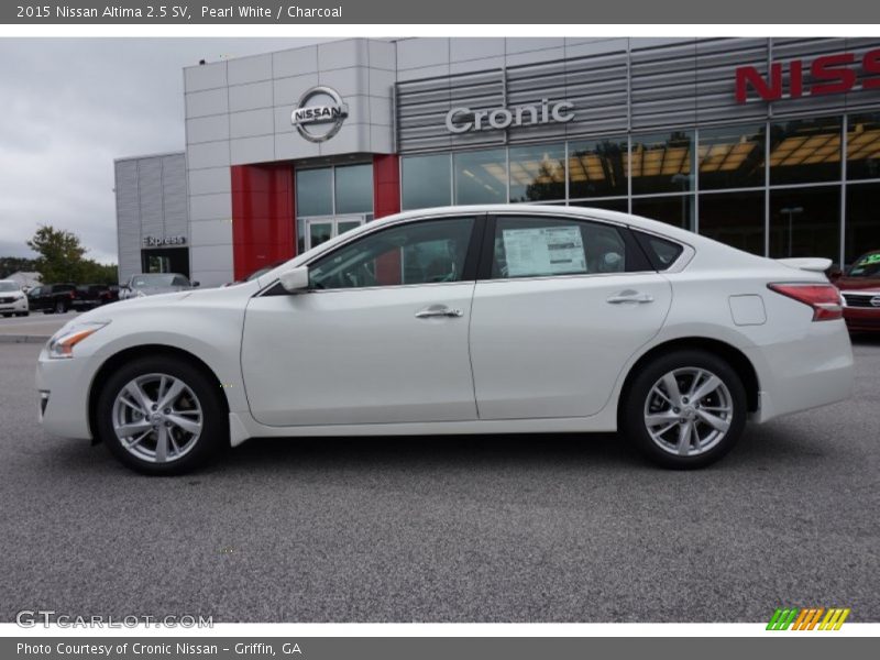 Pearl White / Charcoal 2015 Nissan Altima 2.5 SV