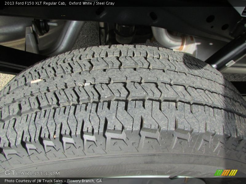 Oxford White / Steel Gray 2013 Ford F150 XLT Regular Cab