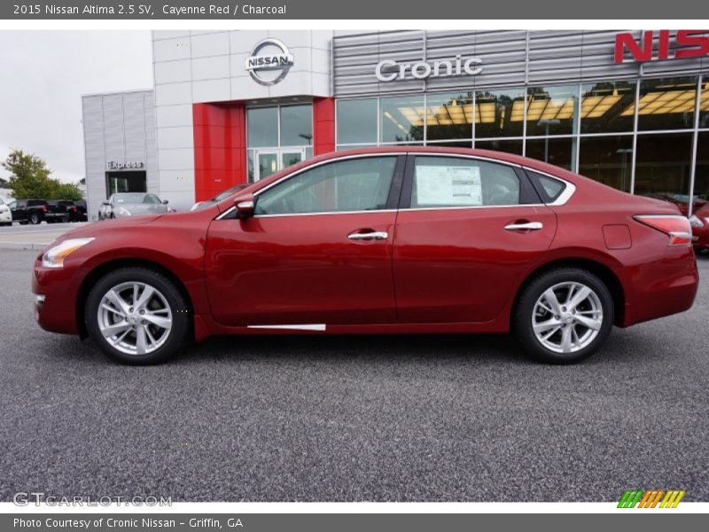 Cayenne Red / Charcoal 2015 Nissan Altima 2.5 SV