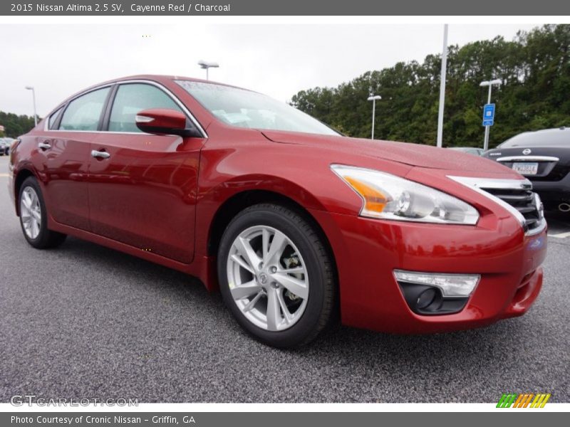 Cayenne Red / Charcoal 2015 Nissan Altima 2.5 SV
