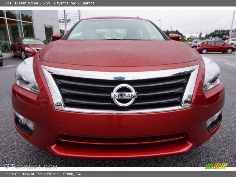 Cayenne Red / Charcoal 2015 Nissan Altima 2.5 SV