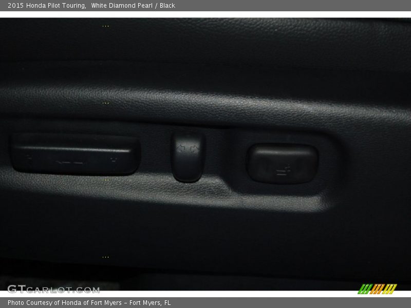 White Diamond Pearl / Black 2015 Honda Pilot Touring