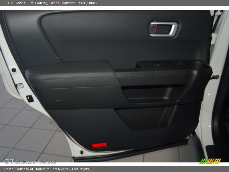 White Diamond Pearl / Black 2015 Honda Pilot Touring