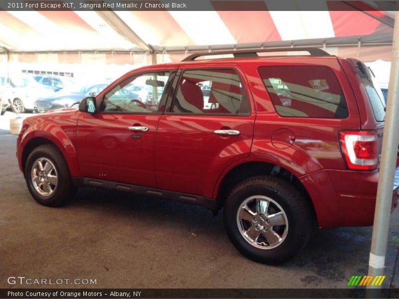 Sangria Red Metallic / Charcoal Black 2011 Ford Escape XLT