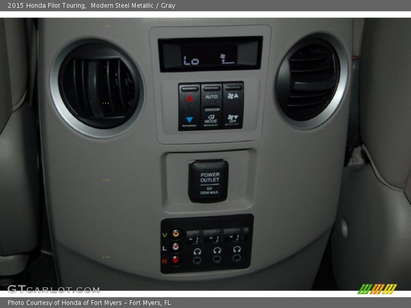Modern Steel Metallic / Gray 2015 Honda Pilot Touring