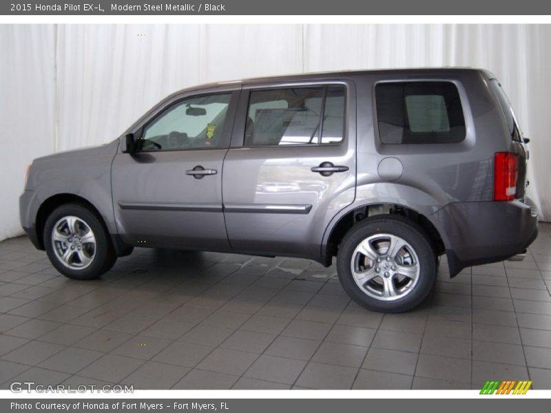 Modern Steel Metallic / Black 2015 Honda Pilot EX-L