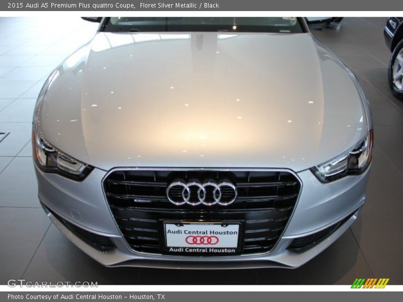 Floret Silver Metallic / Black 2015 Audi A5 Premium Plus quattro Coupe