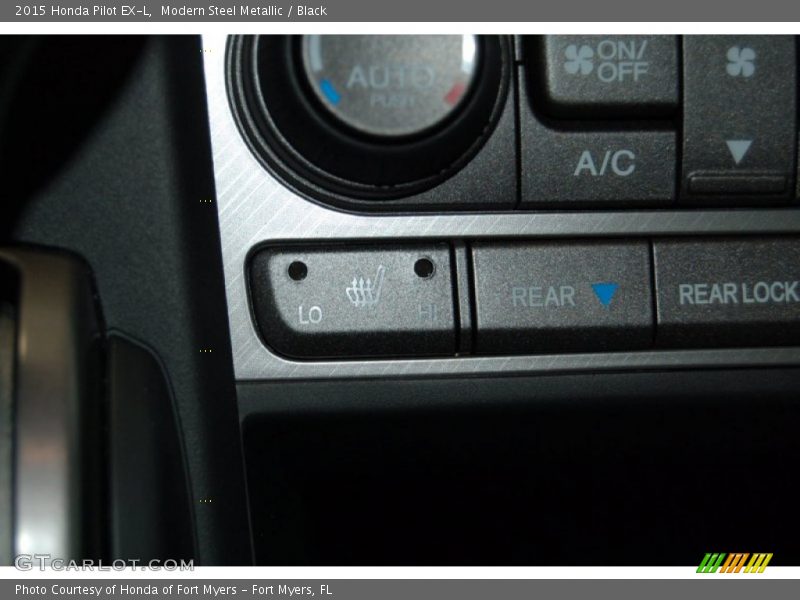 Modern Steel Metallic / Black 2015 Honda Pilot EX-L